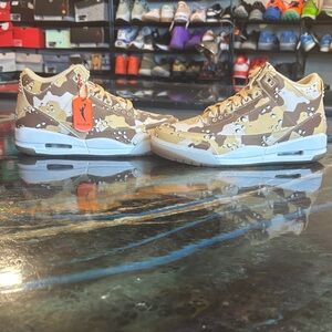 Jordan Kids Desert Camo Sneakers - Tan & White